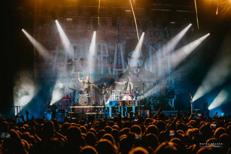 Marek Ztracený oslavoval ve Foru Karlín ve velkém stylu, gratulovali i Karel Gott a Marta Jandová