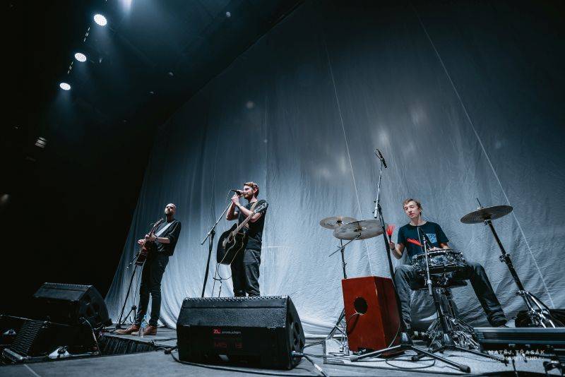 Marek Ztracený oslavoval ve Foru Karlín ve velkém stylu, gratulovali i Karel Gott a Marta Jandová