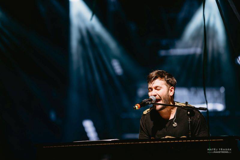 Marek Ztracený oslavoval ve Foru Karlín ve velkém stylu, gratulovali i Karel Gott a Marta Jandová