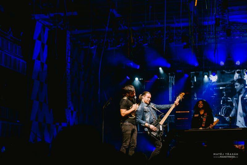 Marek Ztracený oslavoval ve Foru Karlín ve velkém stylu, gratulovali i Karel Gott a Marta Jandová