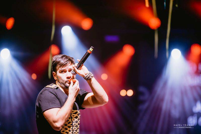 Marek Ztracený oslavoval ve Foru Karlín ve velkém stylu, gratulovali i Karel Gott a Marta Jandová