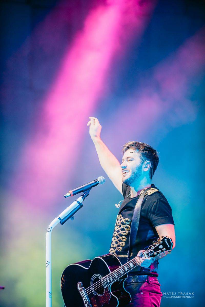 Marek Ztracený oslavoval ve Foru Karlín ve velkém stylu, gratulovali i Karel Gott a Marta Jandová