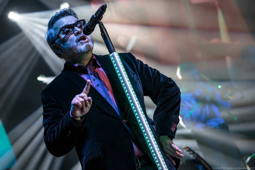 Těžkej Pokondr oslavil ve Foru Karlín 21 let působení, gratulovali Lukáš Pavlásek nebo Martin Dejdar