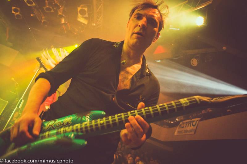 Mig 21 a vyprodaný Lucerna Music Bar ví, že Svoboda není levná věc