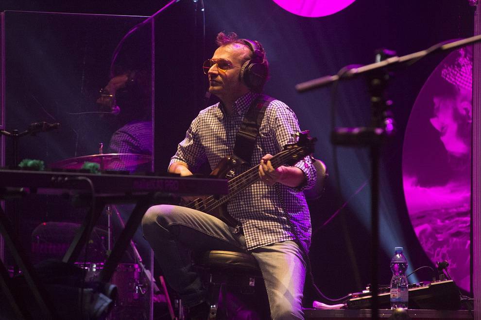 David Koller potěšil před Vánoci pražské fanoušky akustickým koncertem