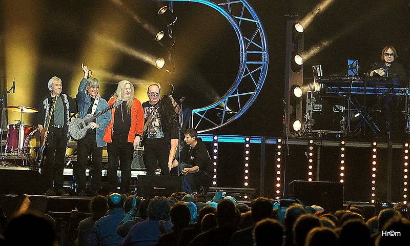 Olympic oslavil 55 let v O2 areně se spoustou hostů: Přišli Richard Krajčo, Petra Janů i Michal Malátný