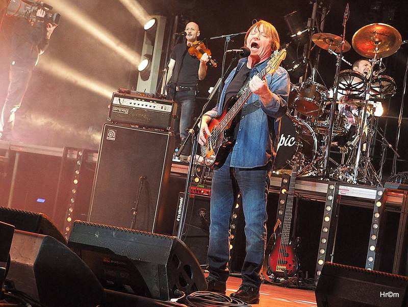 Olympic oslavil 55 let v O2 areně se spoustou hostů: Přišli Richard Krajčo, Petra Janů i Michal Malátný