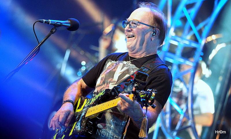 Olympic oslavil 55 let v O2 areně se spoustou hostů: Přišli Richard Krajčo, Petra Janů i Michal Malátný