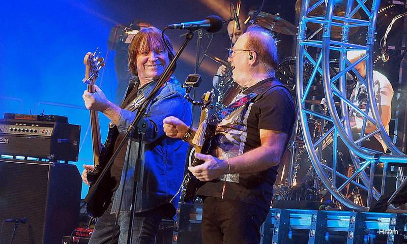 Olympic oslavil 55 let v O2 areně se spoustou hostů: Přišli Richard Krajčo, Petra Janů i Michal Malátný