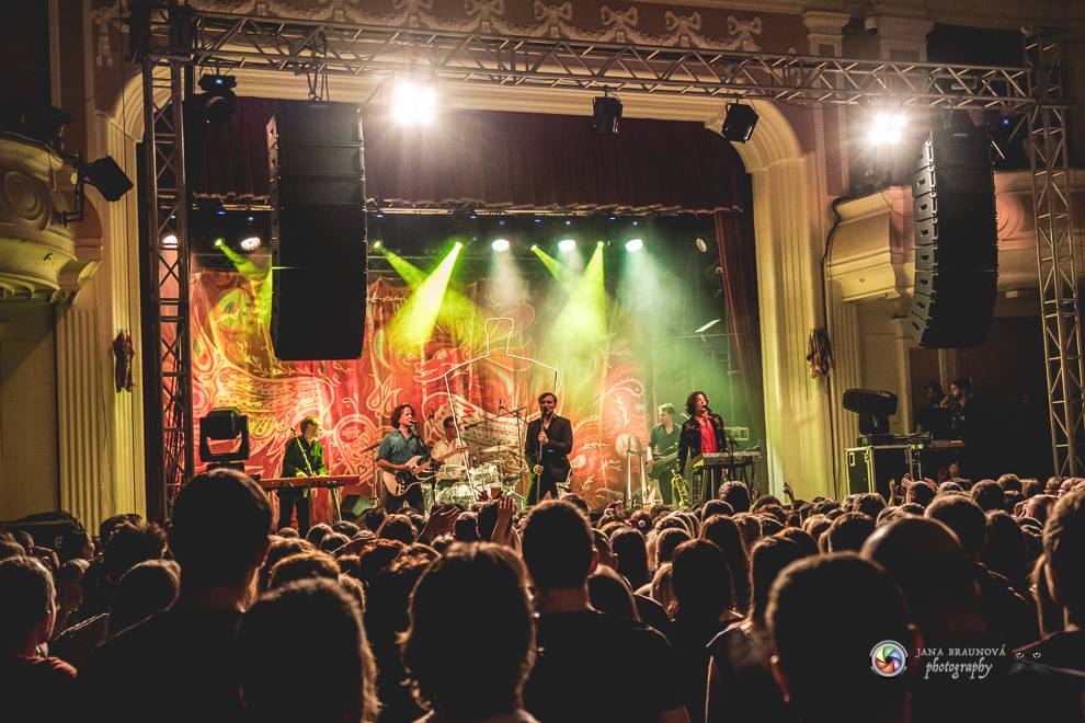 Jiří Macháček opět končil s hulením. Mig 21 ve vyprodaném Pekle v Plzni předvedli další nezapomenutelný koncert