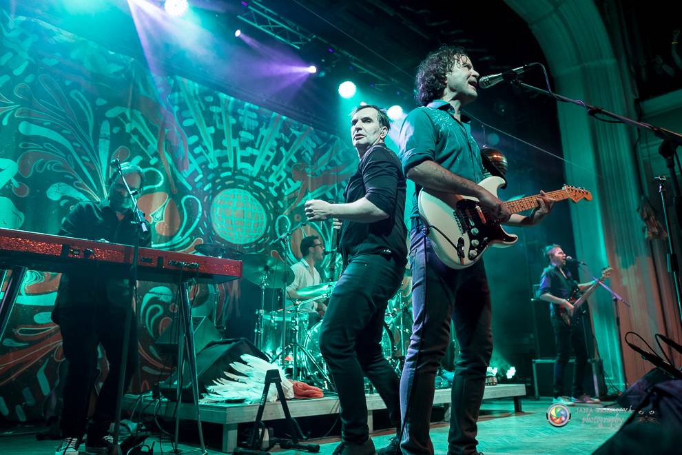 Jiří Macháček opět končil s hulením. Mig 21 ve vyprodaném Pekle v Plzni předvedli další nezapomenutelný koncert