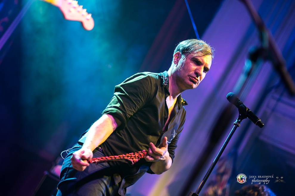 Jiří Macháček opět končil s hulením. Mig 21 ve vyprodaném Pekle v Plzni předvedli další nezapomenutelný koncert