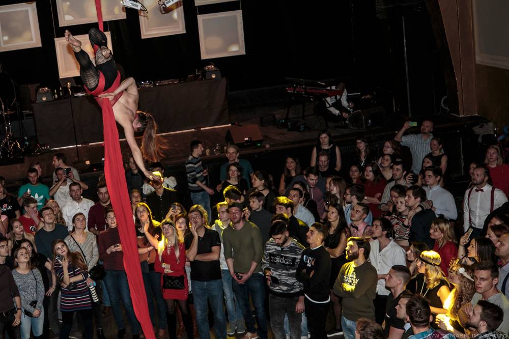 Stylová party Electro Swing Fever roztančila Roxy