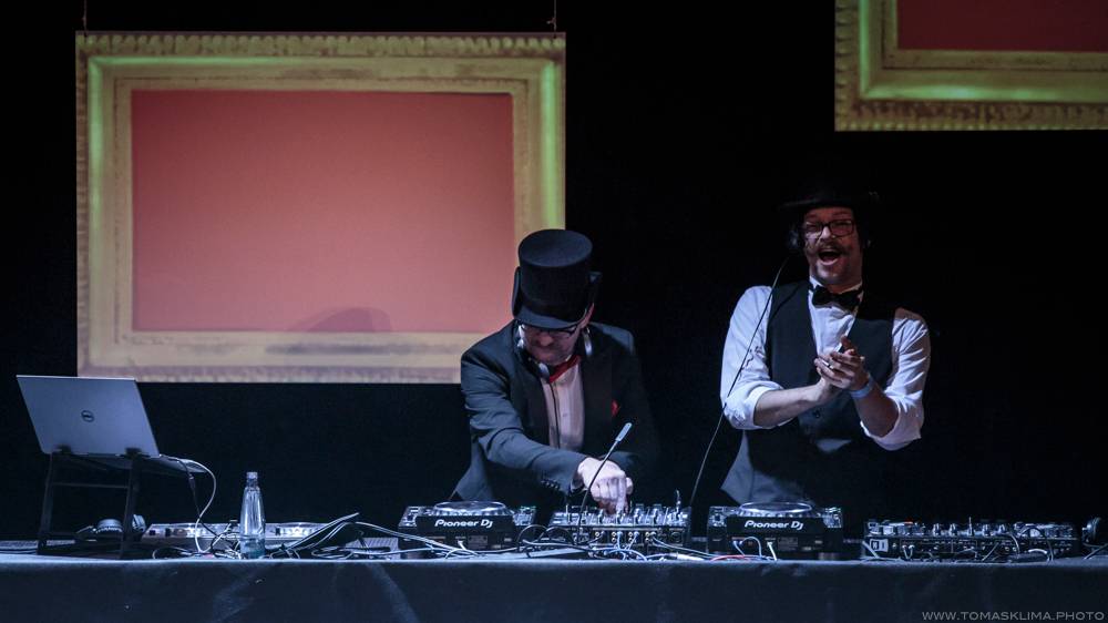 Stylová party Electro Swing Fever roztančila Roxy