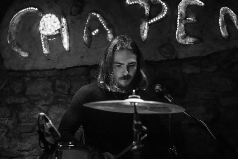 Sundara Karma a Blaenavon debutovali v Praze. Indie rockem rozduněli Chapeau Rouge