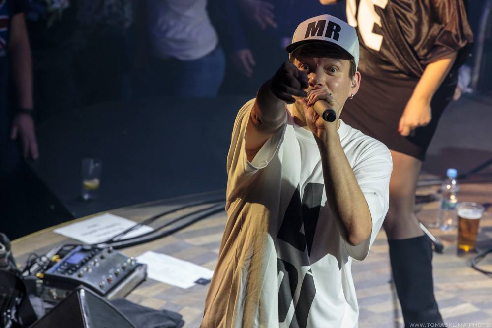 Předvánoční Monkey Business roztančili Lucerna Music Bar hned napoprvé