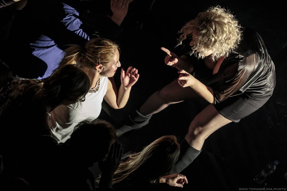 Předvánoční Monkey Business roztančili Lucerna Music Bar hned napoprvé