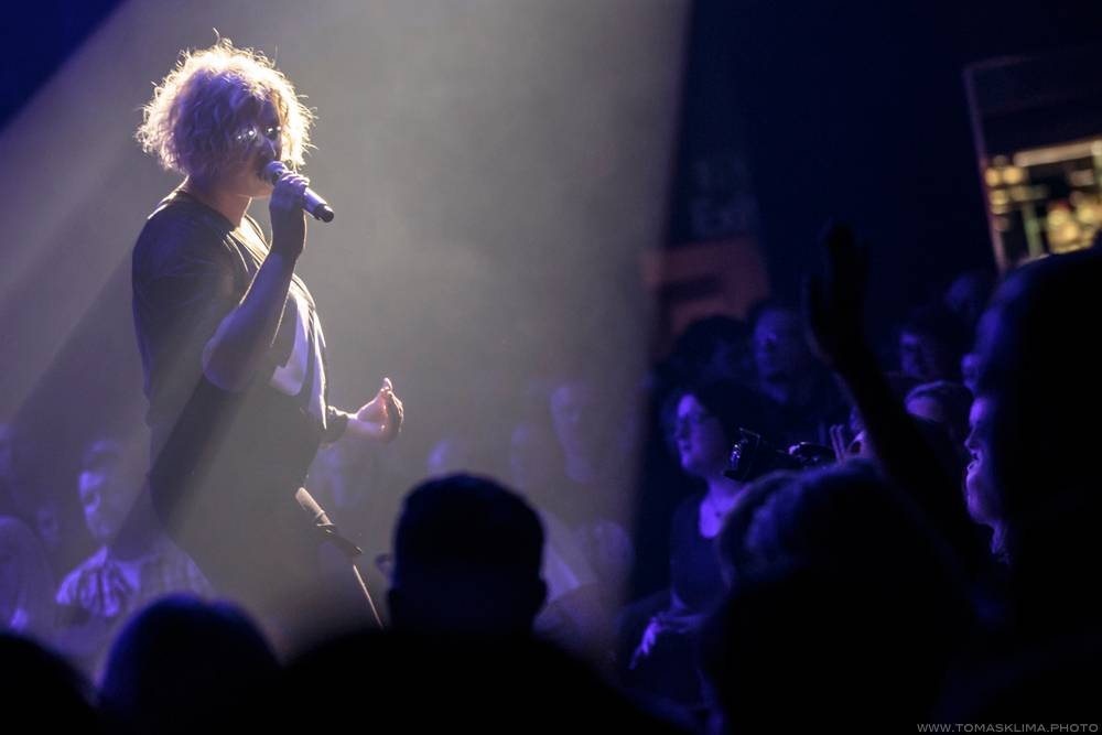 Předvánoční Monkey Business roztančili Lucerna Music Bar hned napoprvé