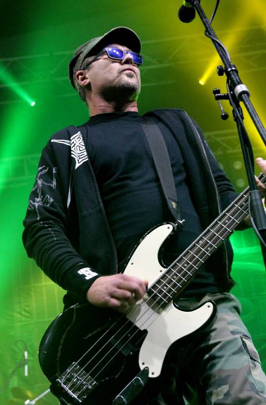 Horkýže Slíže oslavili v Malé sportovní hale 25 let, popřáli jim zakázanÝovoce i Mean Messiah