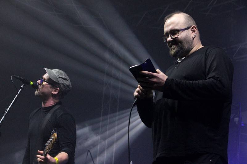 Horkýže Slíže oslavili v Malé sportovní hale 25 let, popřáli jim zakázanÝovoce i Mean Messiah