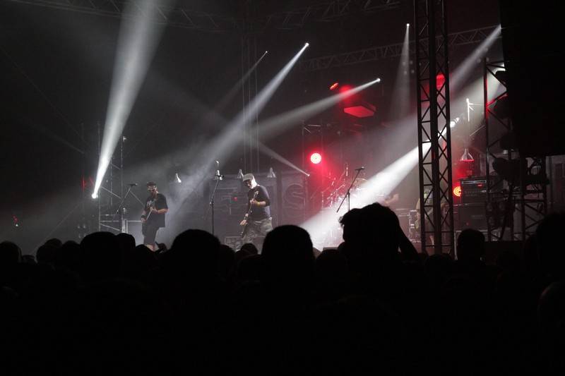 Horkýže Slíže oslavili v Malé sportovní hale 25 let, popřáli jim zakázanÝovoce i Mean Messiah