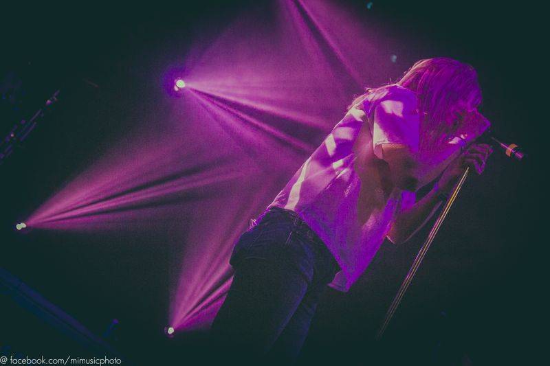 Skyline roztančili vyprodaný klub Roxy svým tradičním vánočním koncertem