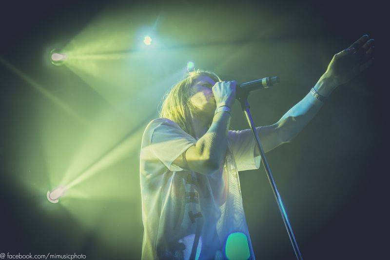 Skyline roztančili vyprodaný klub Roxy svým tradičním vánočním koncertem