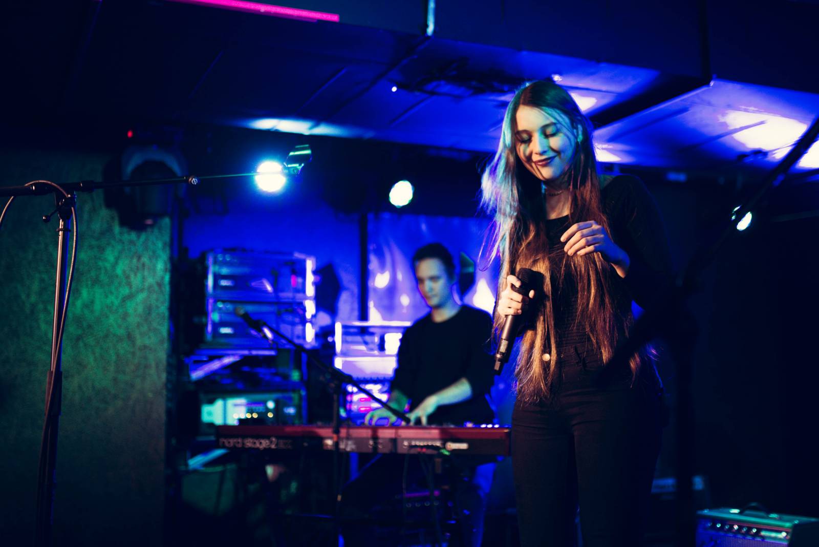 David Stypka a Bandjeez vyprodali domácí klub Stoun