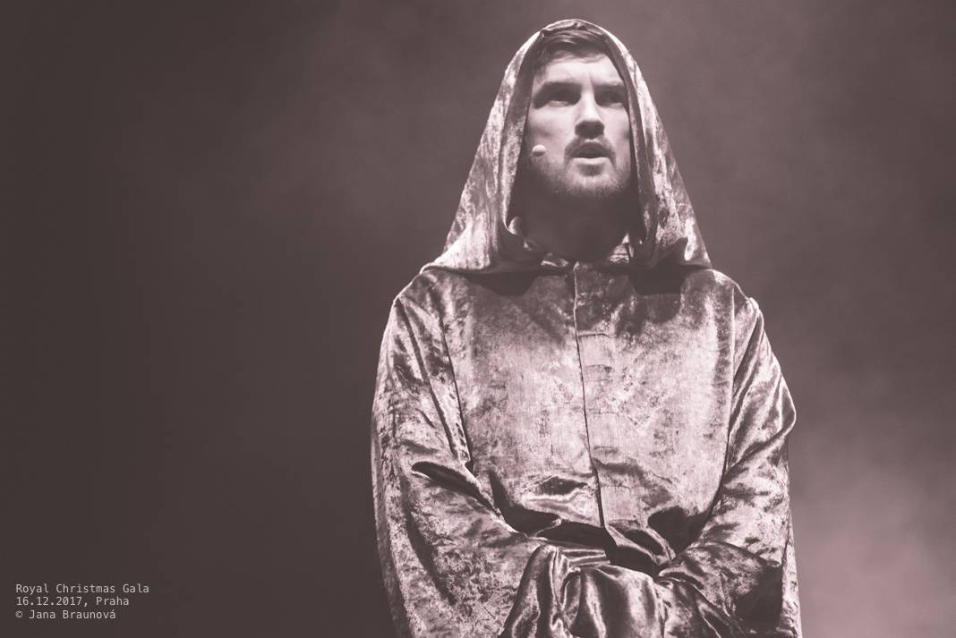 Sarah Brightman vystoupila v rámci vánočního turné s Gregorian v pražské Tipsport aréně