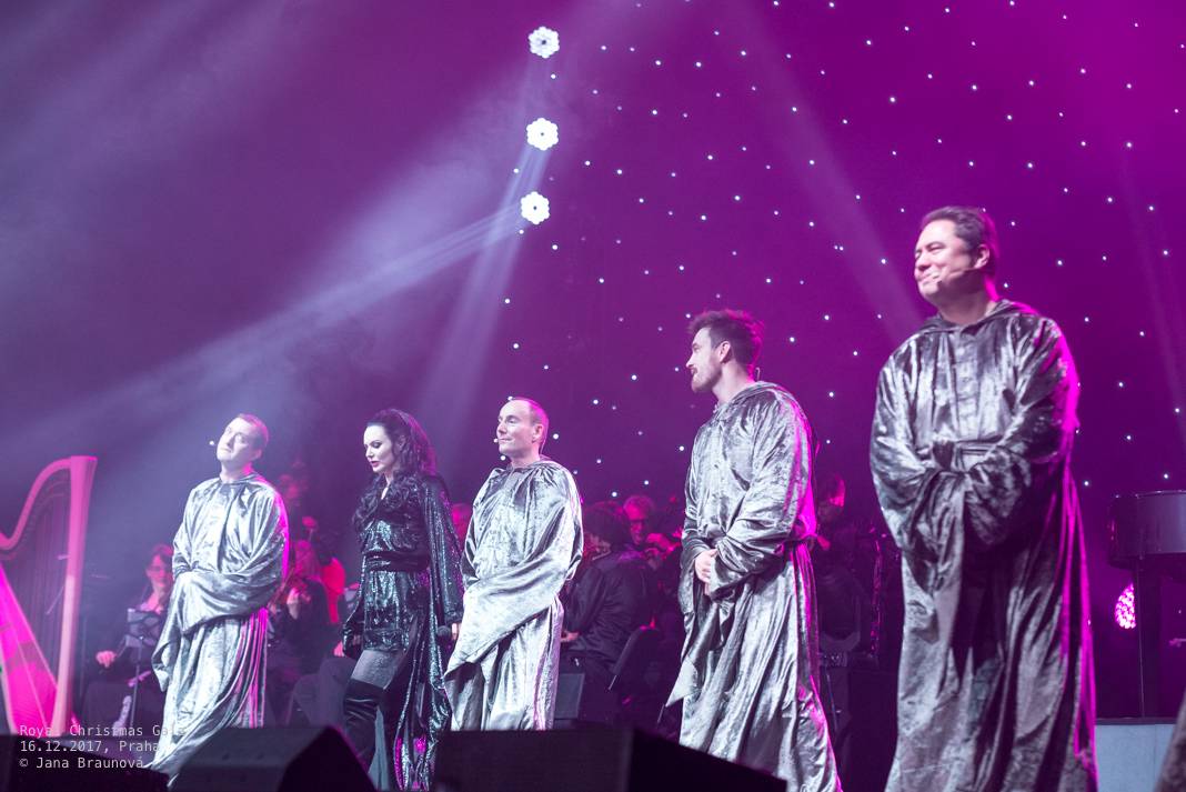 Sarah Brightman vystoupila v rámci vánočního turné s Gregorian v pražské Tipsport aréně