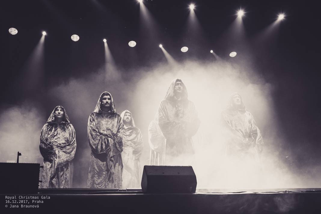 Sarah Brightman vystoupila v rámci vánočního turné s Gregorian v pražské Tipsport aréně