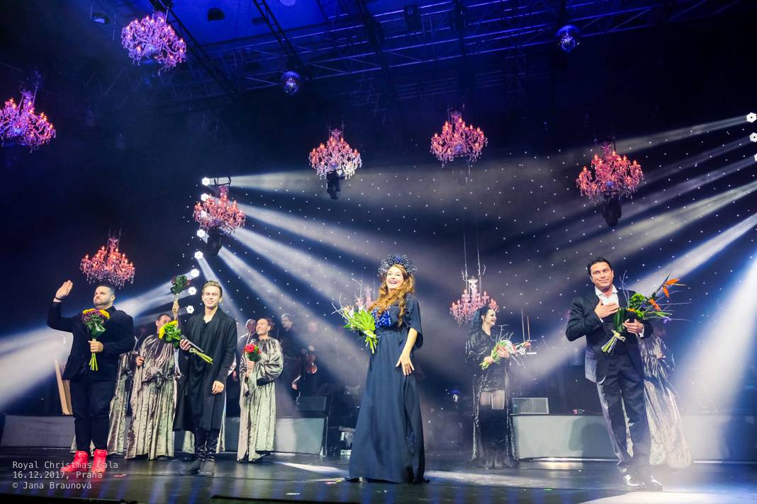 Sarah Brightman vystoupila v rámci vánočního turné s Gregorian v pražské Tipsport aréně