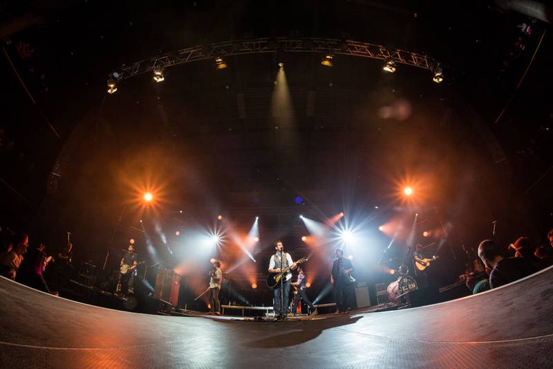 Jelen,  Kateřina Marie Tichá a Debbi, to je záruka zábavy a skvělé hudby. Potvrdilo se to ve Foru Karlín