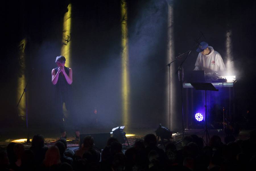 Iva Bittová, Lenka Dusilová a Monika Načeva: Unikátní spojení tří předních českých zpěvaček rozněžnilo Brno