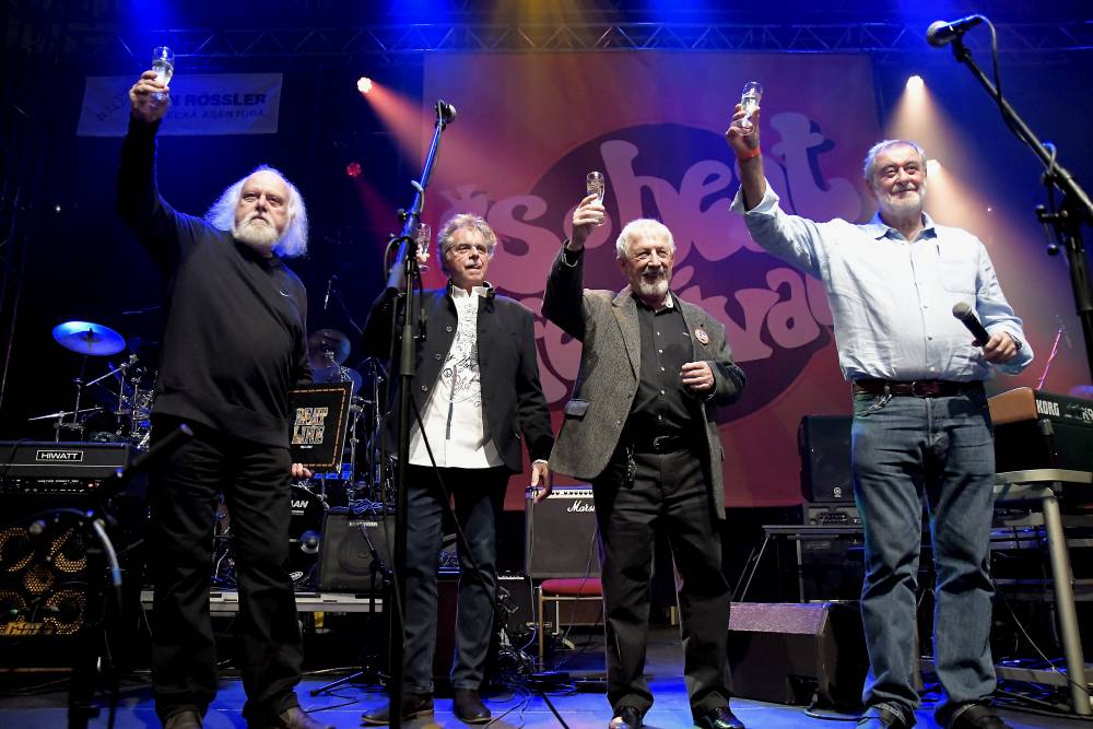 Na Československém beat-festivalu v Lucerně vypískali Václava Klause