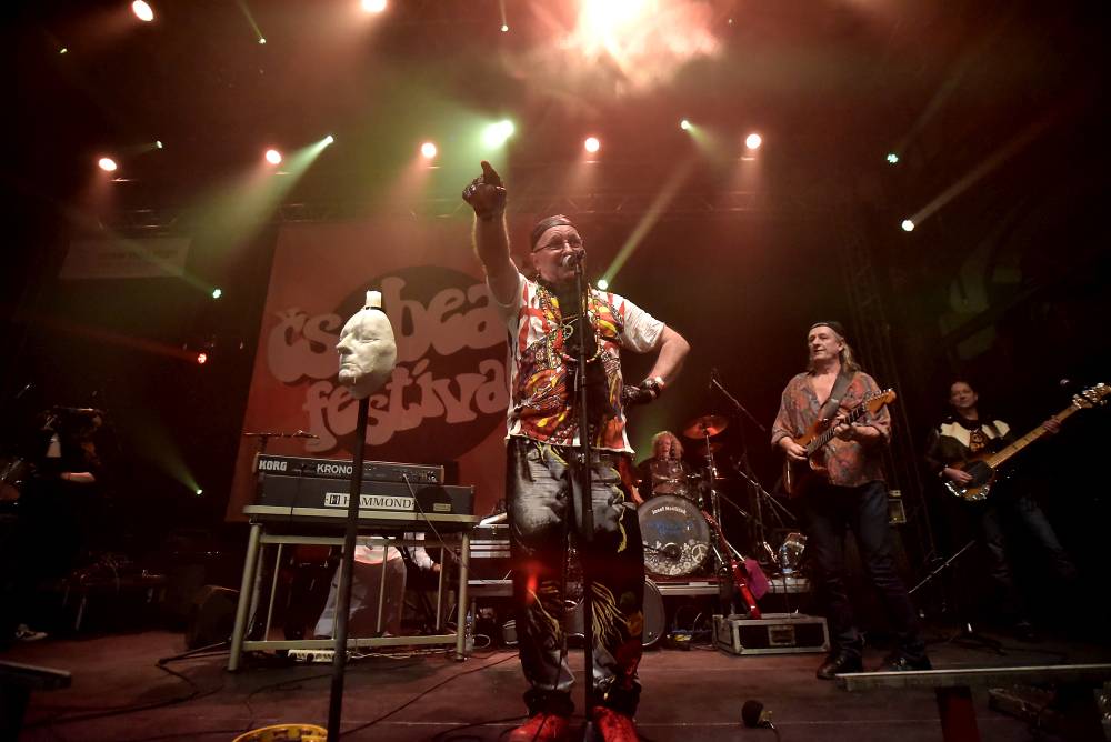 Na Československém beat-festivalu v Lucerně vypískali Václava Klause