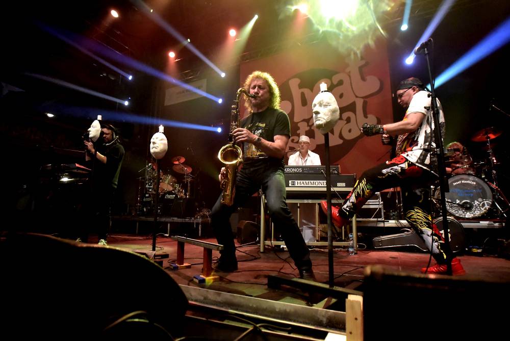 Na Československém beat-festivalu v Lucerně vypískali Václava Klause