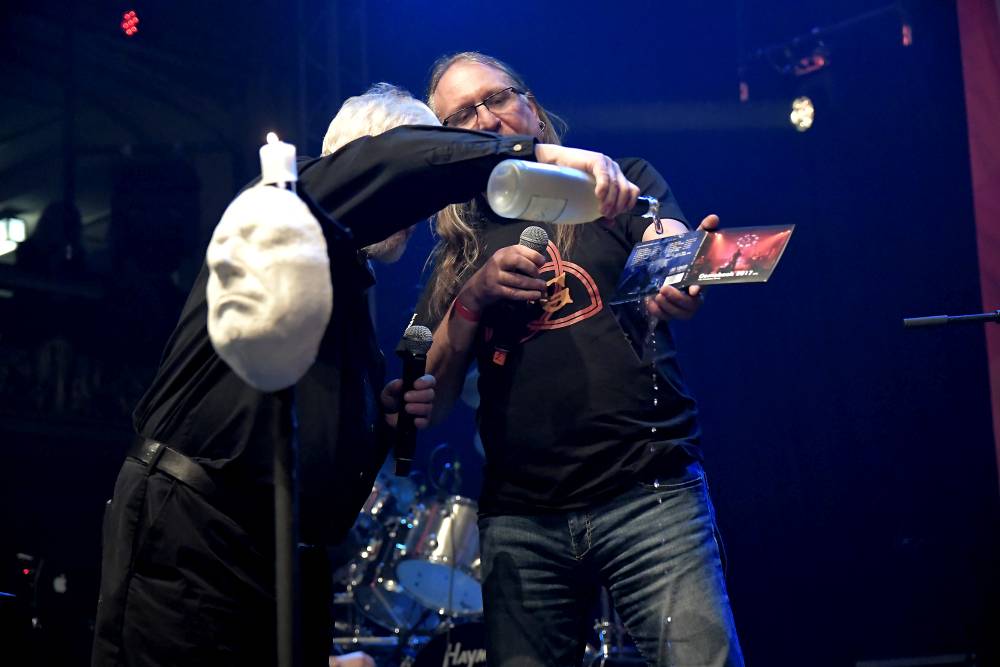 Na Československém beat-festivalu v Lucerně vypískali Václava Klause