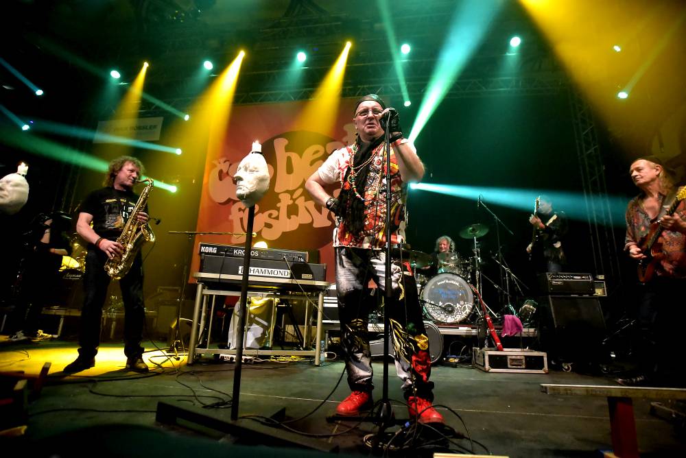 Na Československém beat-festivalu v Lucerně vypískali Václava Klause