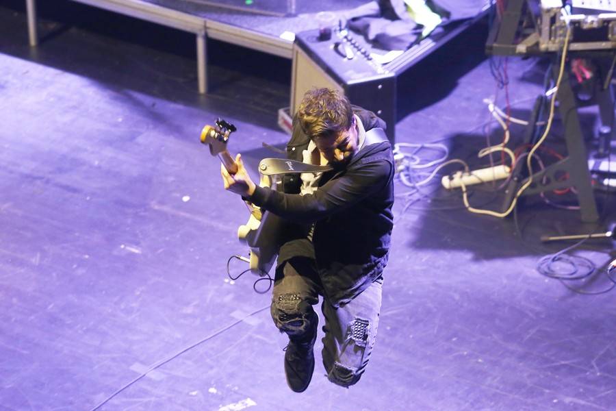 Chinaski na posledním koncertu ve staré sestavě rozdali brněnské onkologii milion. Zazpívala také Ewa Farna