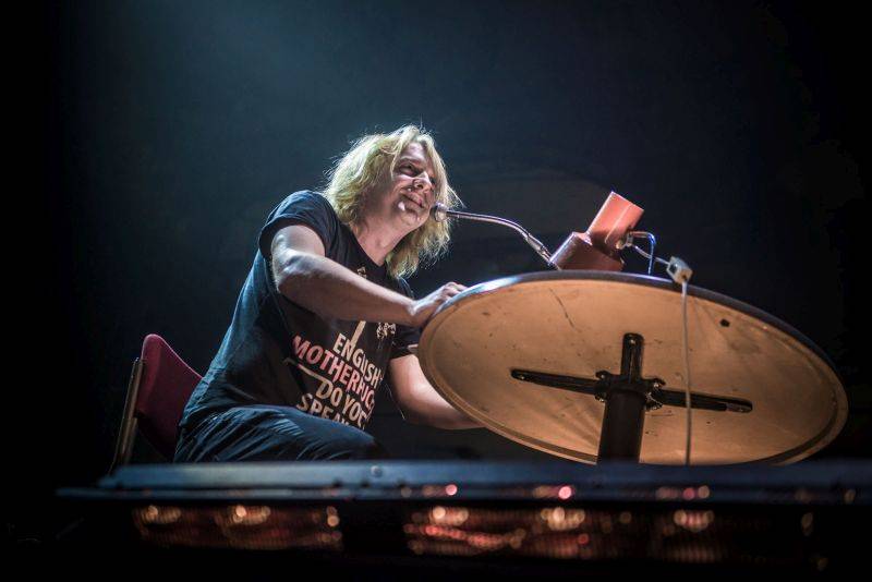 Vypsaná Fixa dobyla velkou Lucernu, fanoušky potěšila i čtením