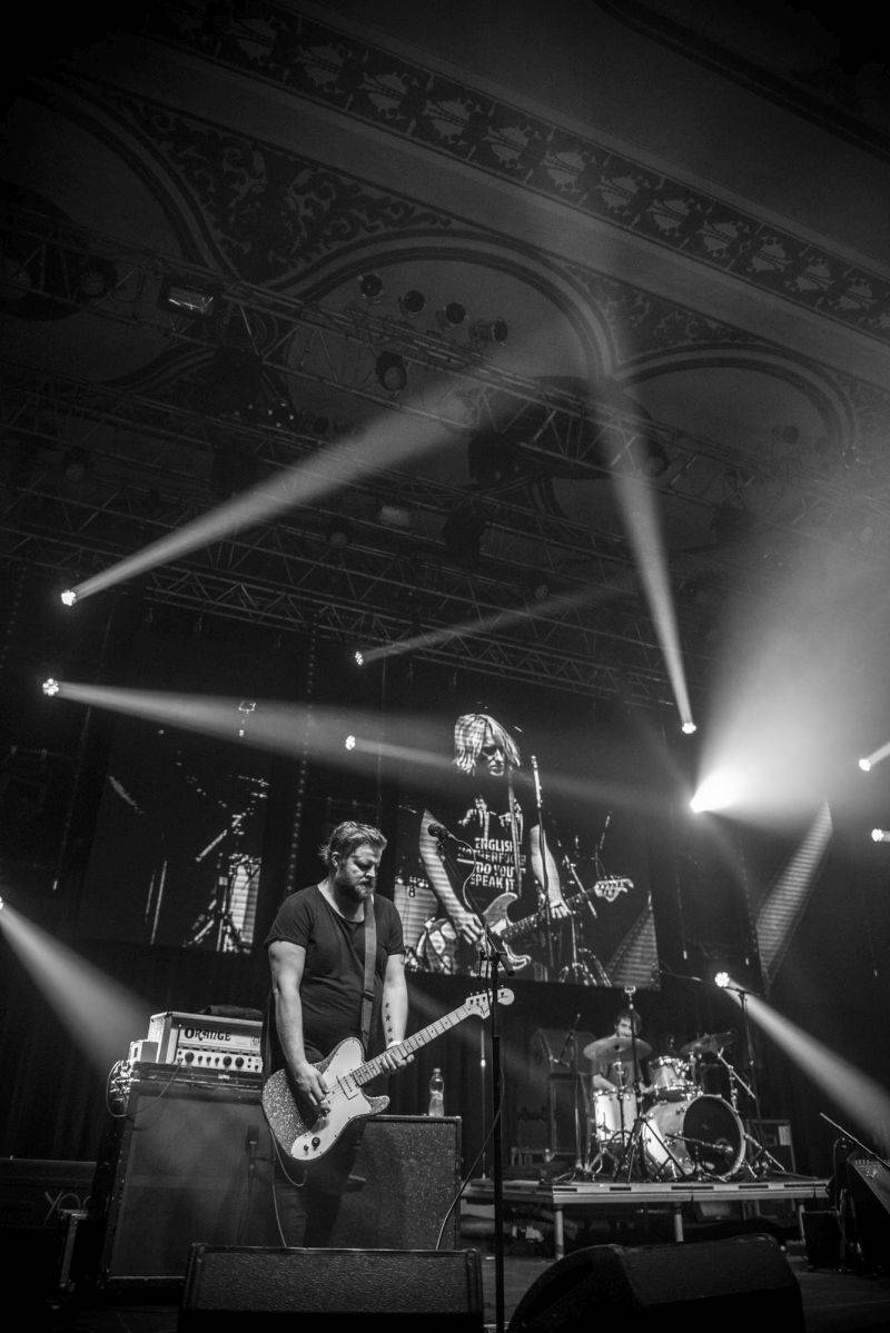 Vypsaná Fixa dobyla velkou Lucernu, fanoušky potěšila i čtením