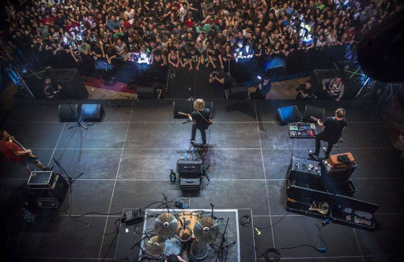 Vypsaná Fixa dobyla velkou Lucernu, fanoušky potěšila i čtením