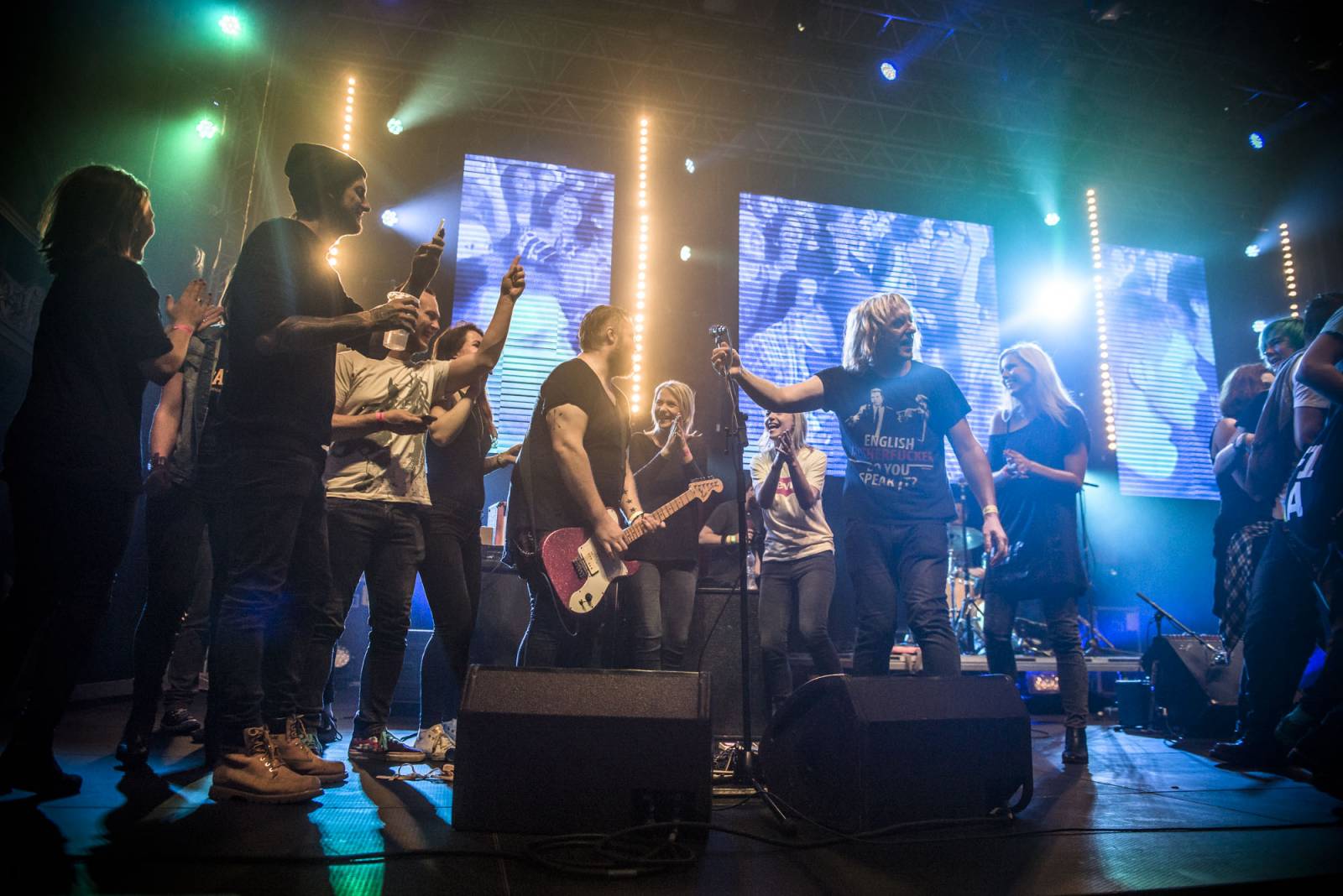 Vypsaná Fixa dobyla velkou Lucernu, fanoušky potěšila i čtením