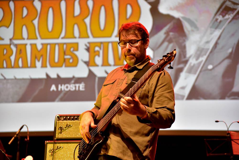 Michal Prokop oslavil ve Foru Karlín půl století na scéně