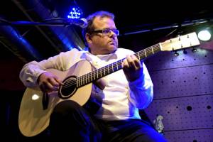 Blue Shadows pokračoval v Jazz Docku i ve středu večer 