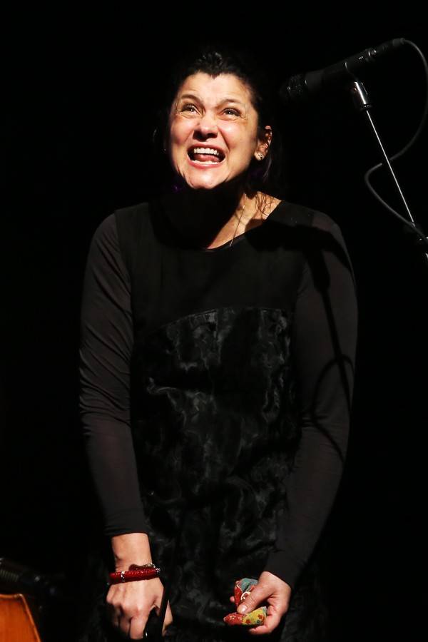 Iva Bittová řádila v Hodoníně, doprovodili ji Čikori