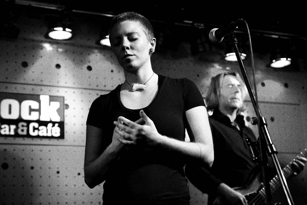 Páteční večer v Jazz Docku patřil skupině Yo Soy Indigo