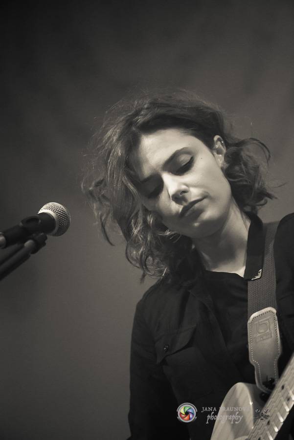 Thom Artway a teepee zavítali do plzeňského klubu Buena Vista