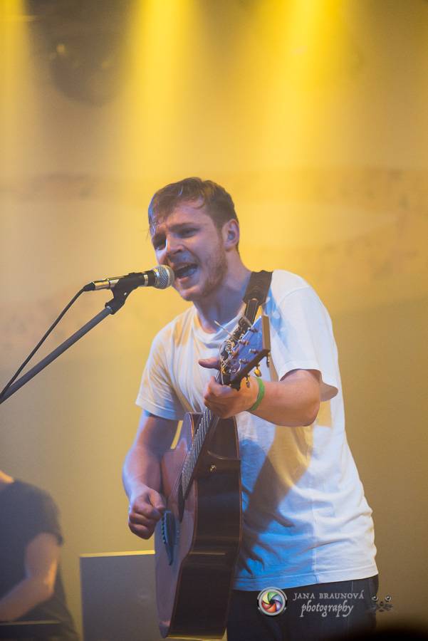 Thom Artway a teepee zavítali do plzeňského klubu Buena Vista